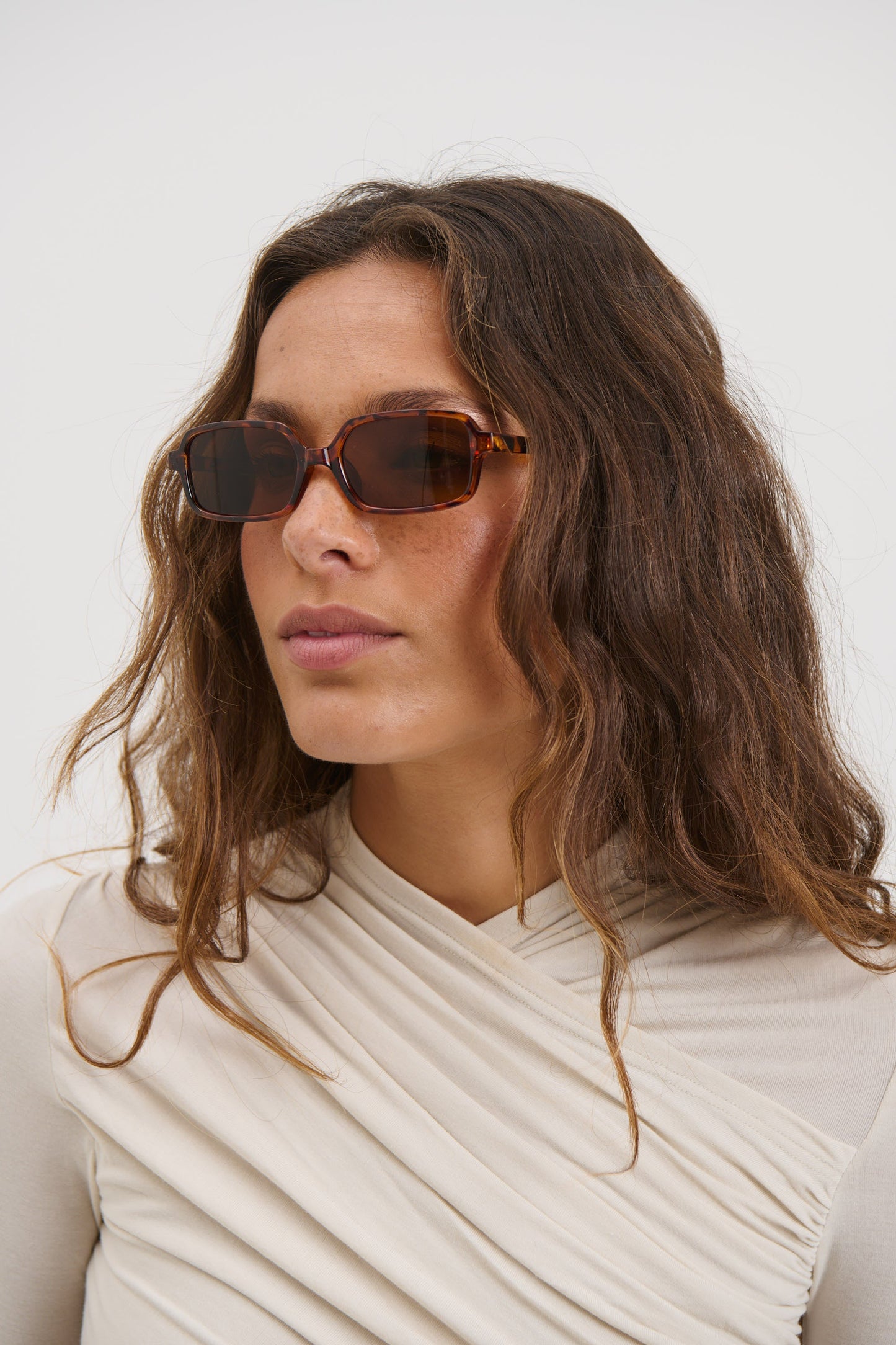 BS-HM5747-2 Dark Tort