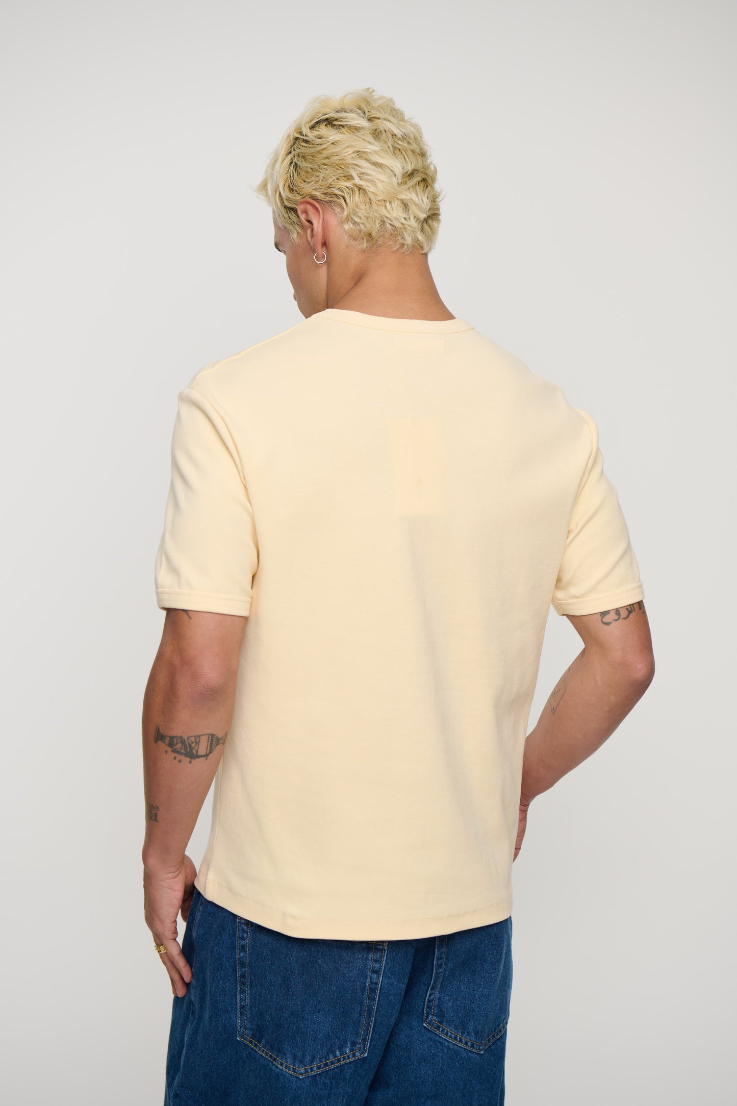 Charlie Ringer Tee Plain Cream