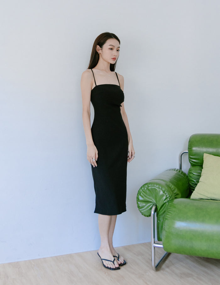 Carol Padded Midi Dress in Black