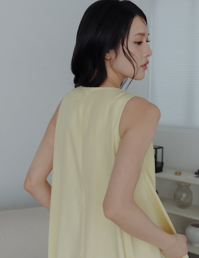 Jocelyn Bubble Midi Dress in Yellow