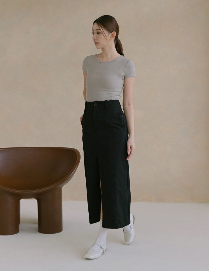 Ricca Midi Skirt in Black