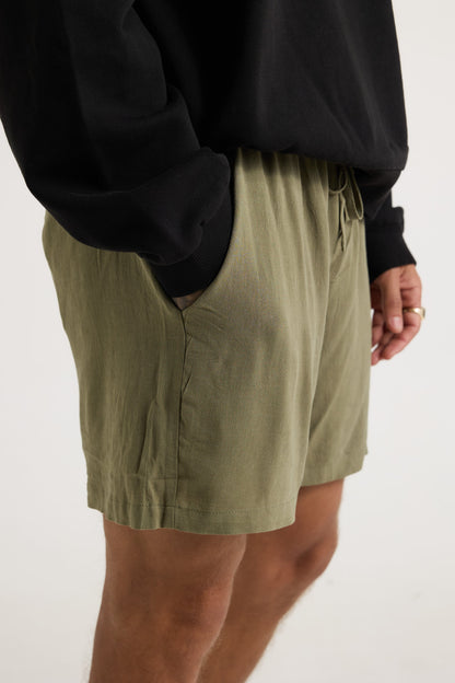 Alaric Short Khaki