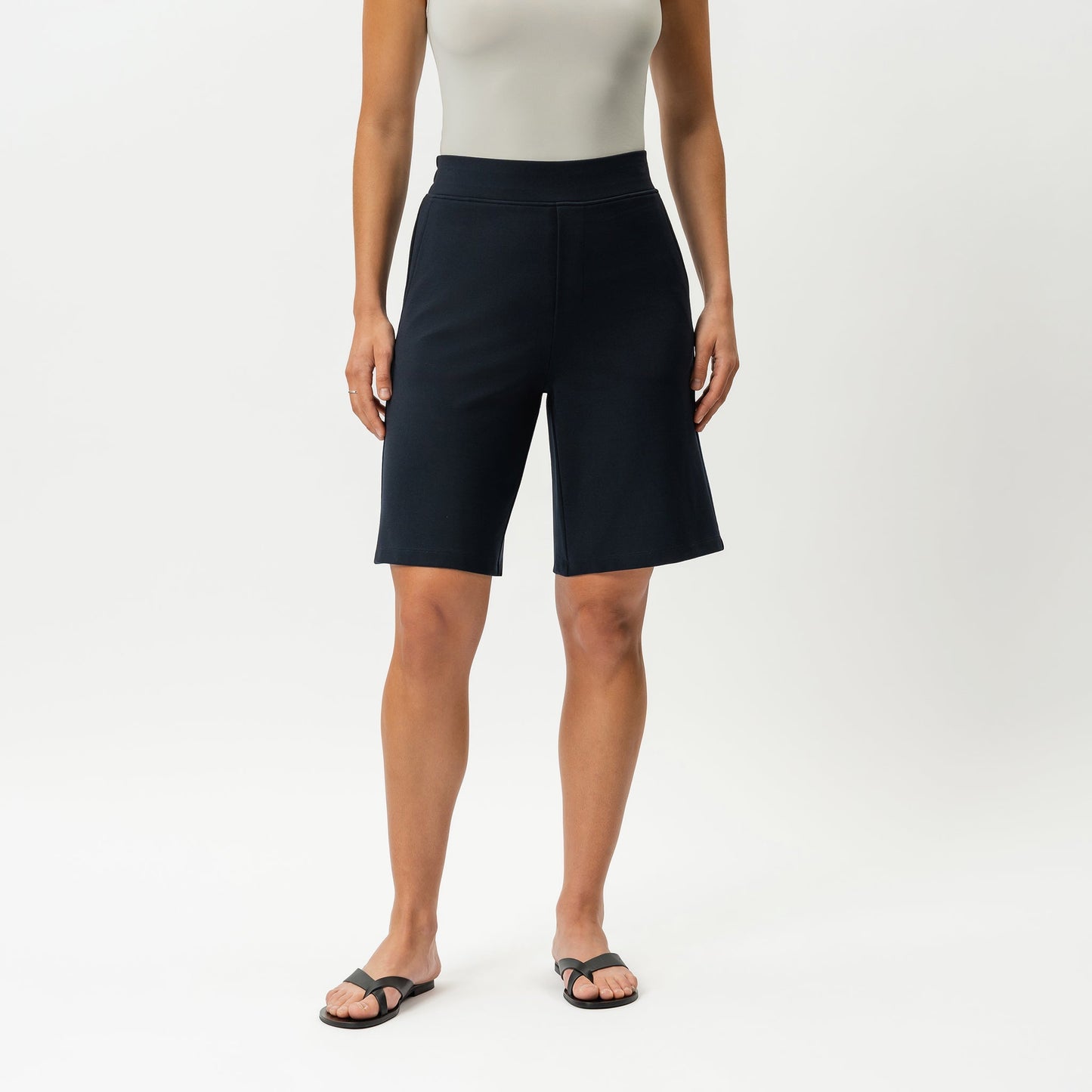 Light Ponte Shorts