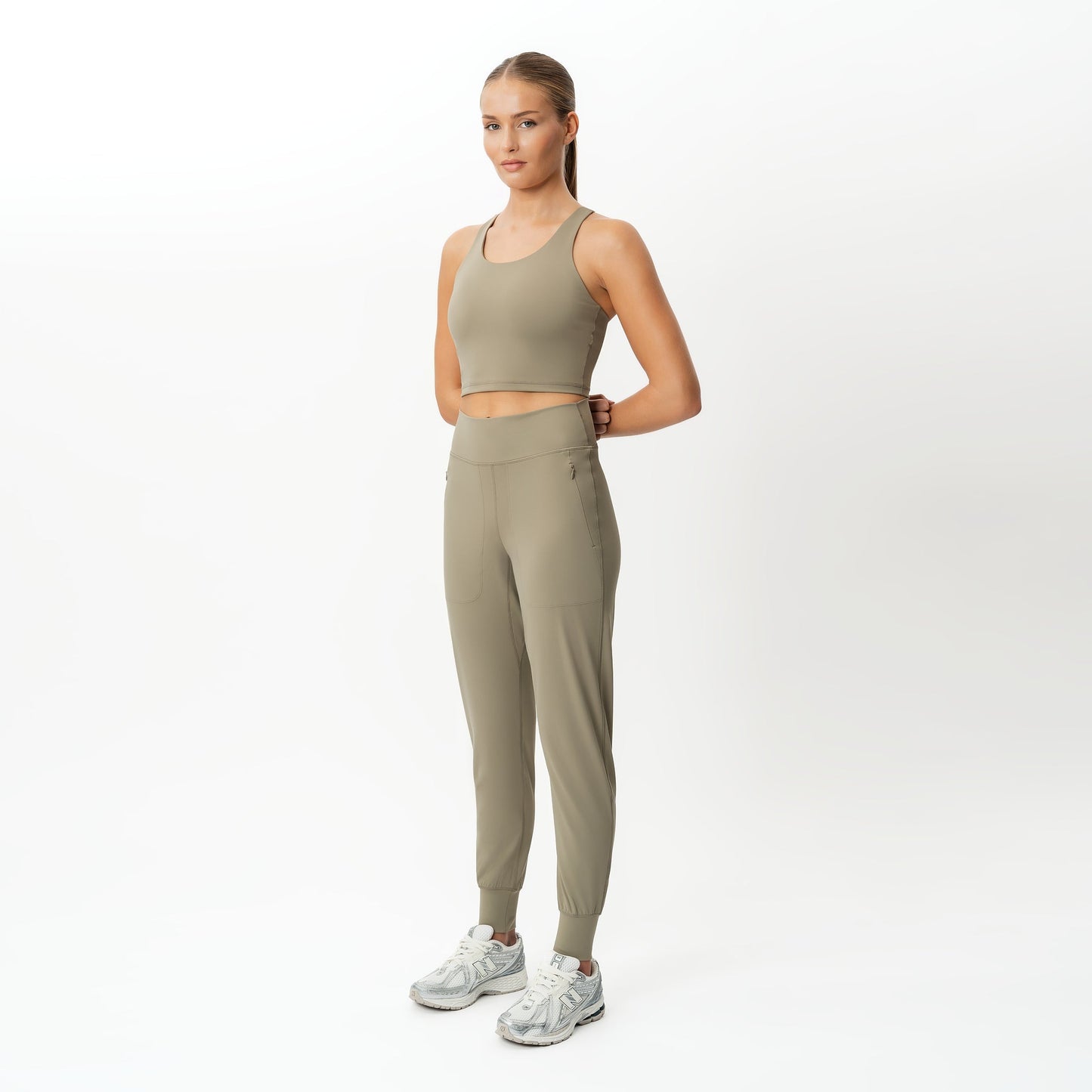 Asana Jogger