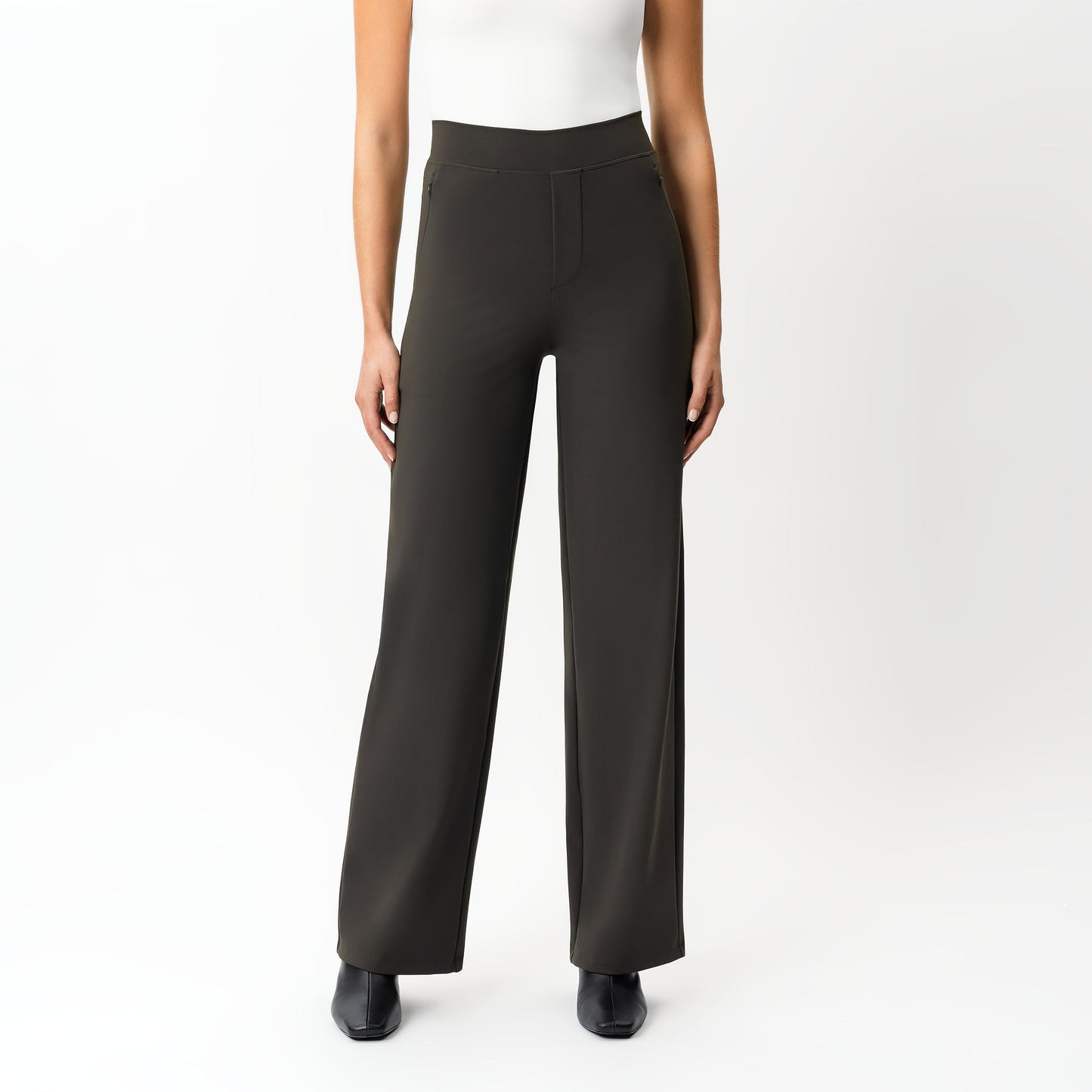 Asana Relaxed Straight Pant