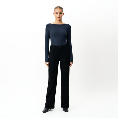 Soft Boatneck Long-sleeve