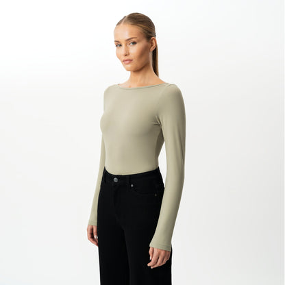 Soft Boatneck Long-sleeve