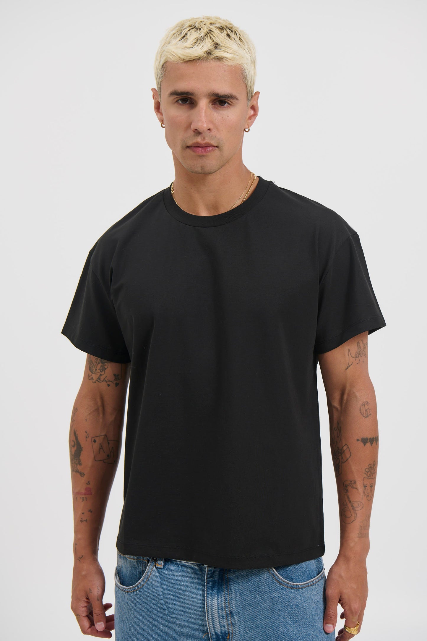 Fitted Stretch Tee Black - FINAL SALE