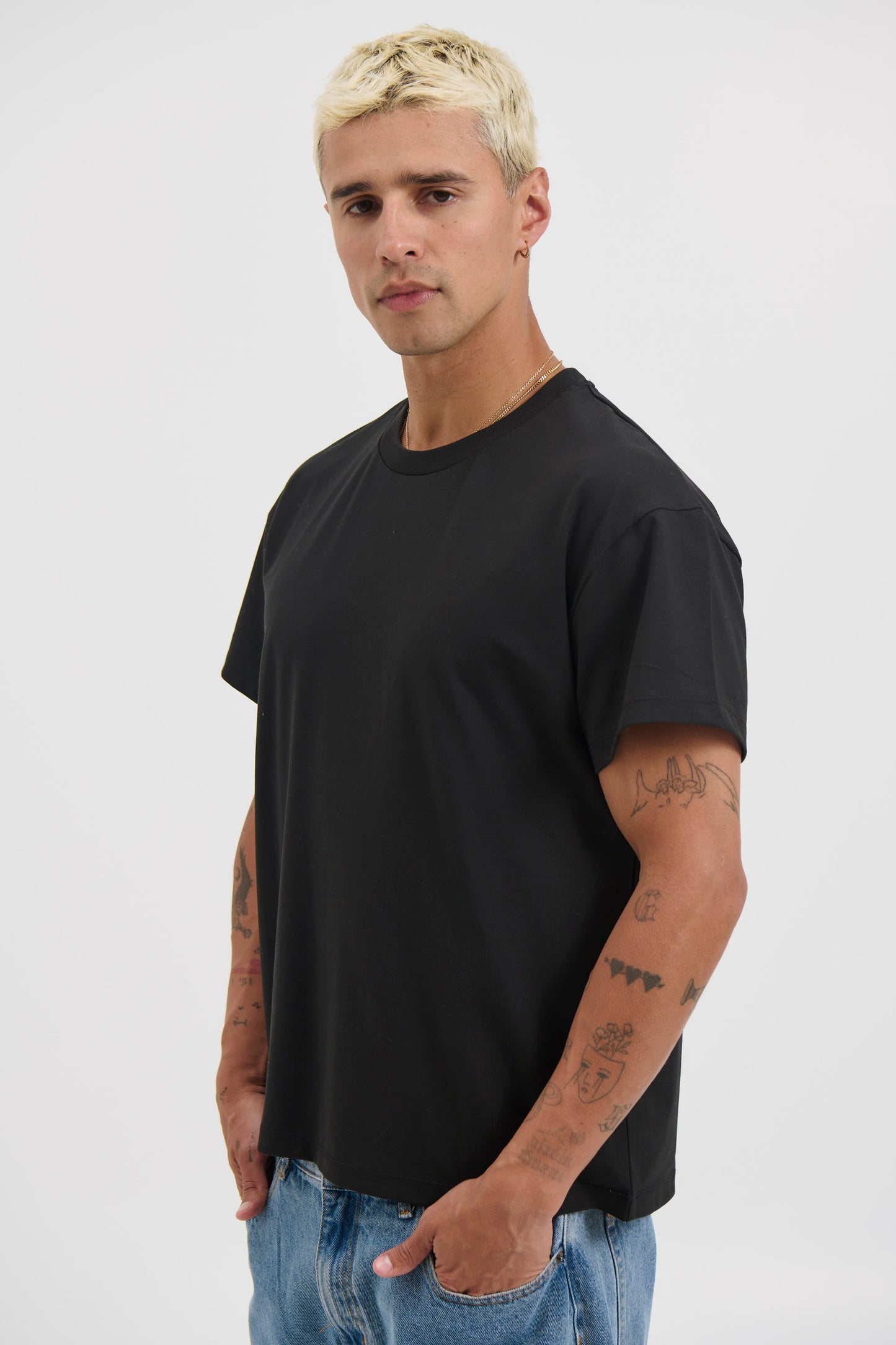 Fitted Stretch Tee Black - FINAL SALE