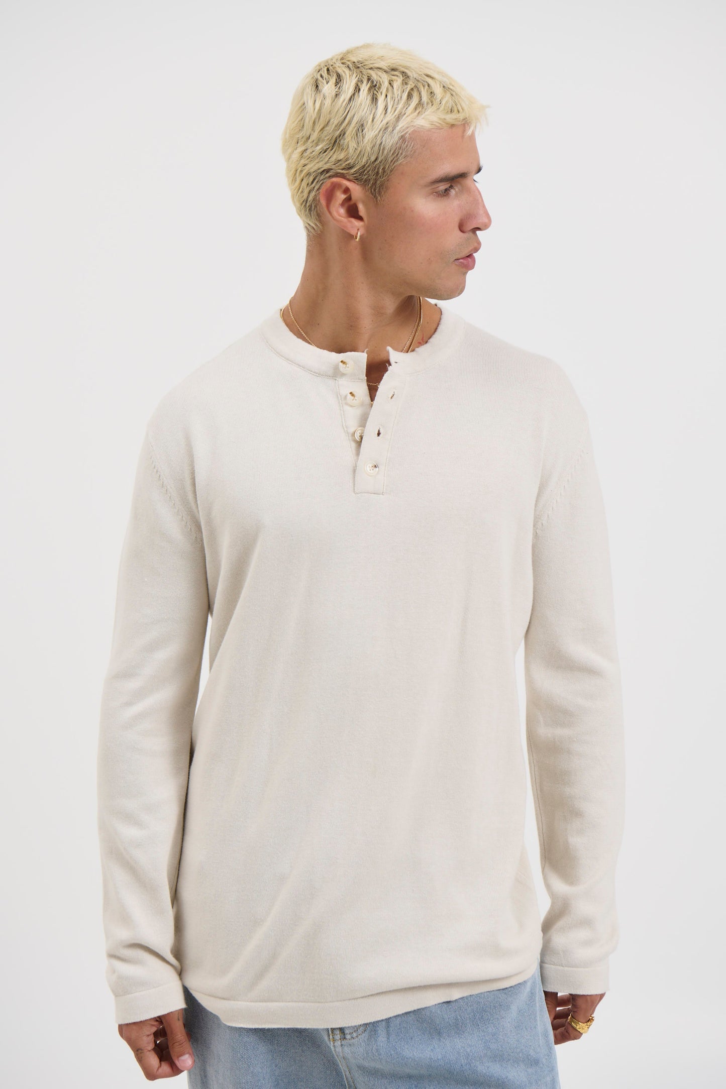Jackson Fitted Henley Dove