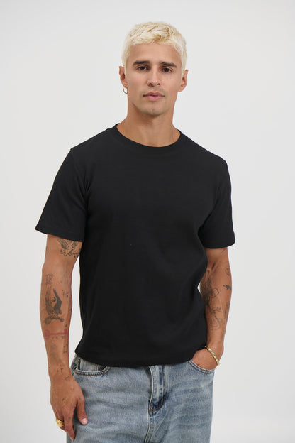 Fitted Ribbed Tee Black
