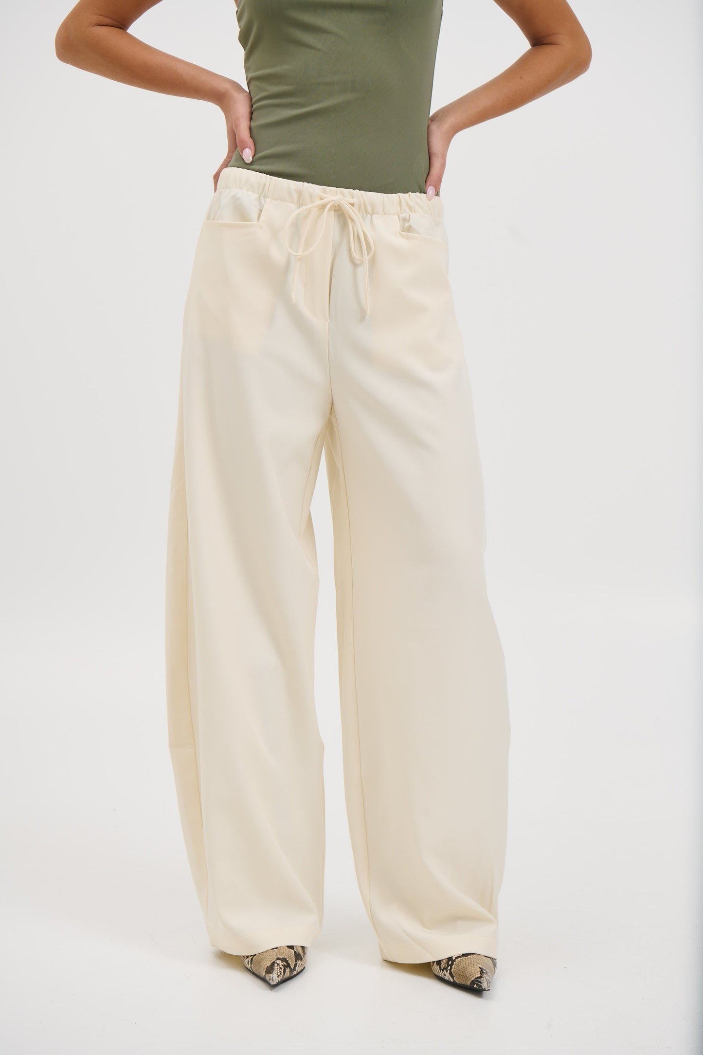 Aubrey Pant Milk