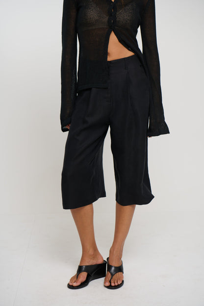 Alex Short Black
