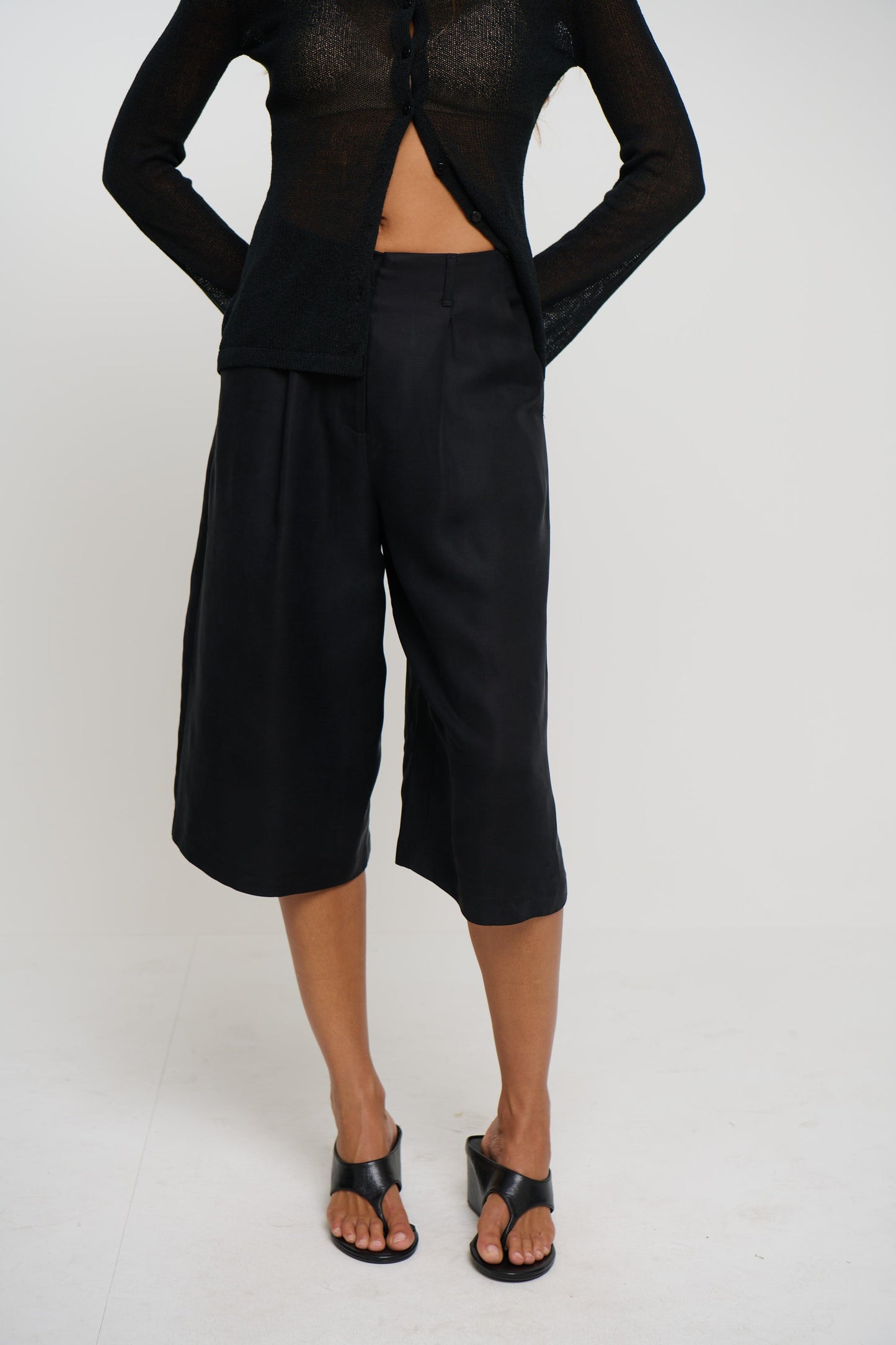 Alex Short Black