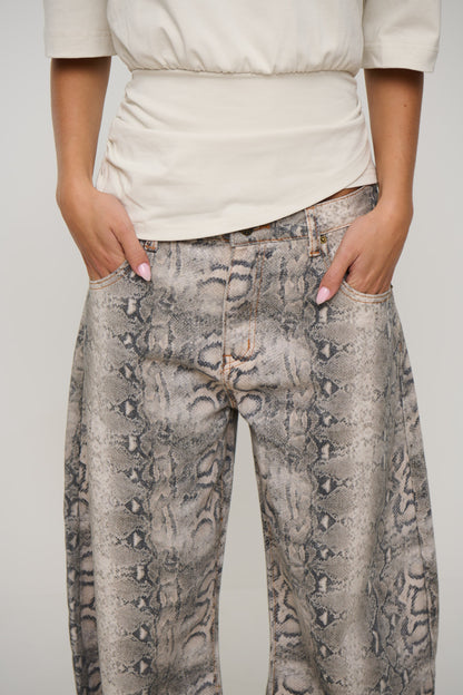 Horseshoe Jean Python