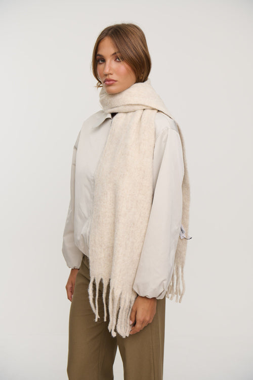 Ilaria Fluffy Scarf Oat