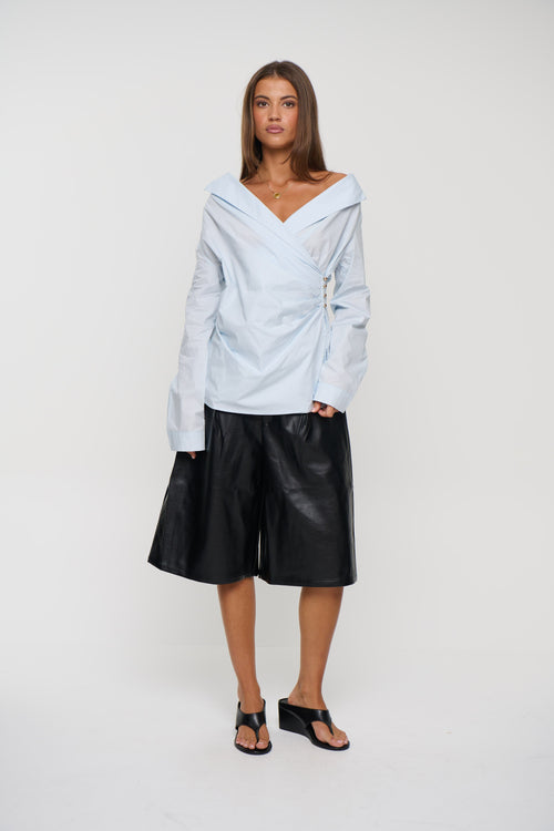 Amora Shirt Sky