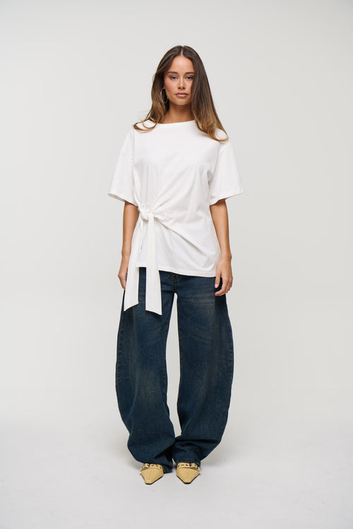 Daniella Tee White