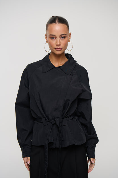 Gigi Cropped Trench Black