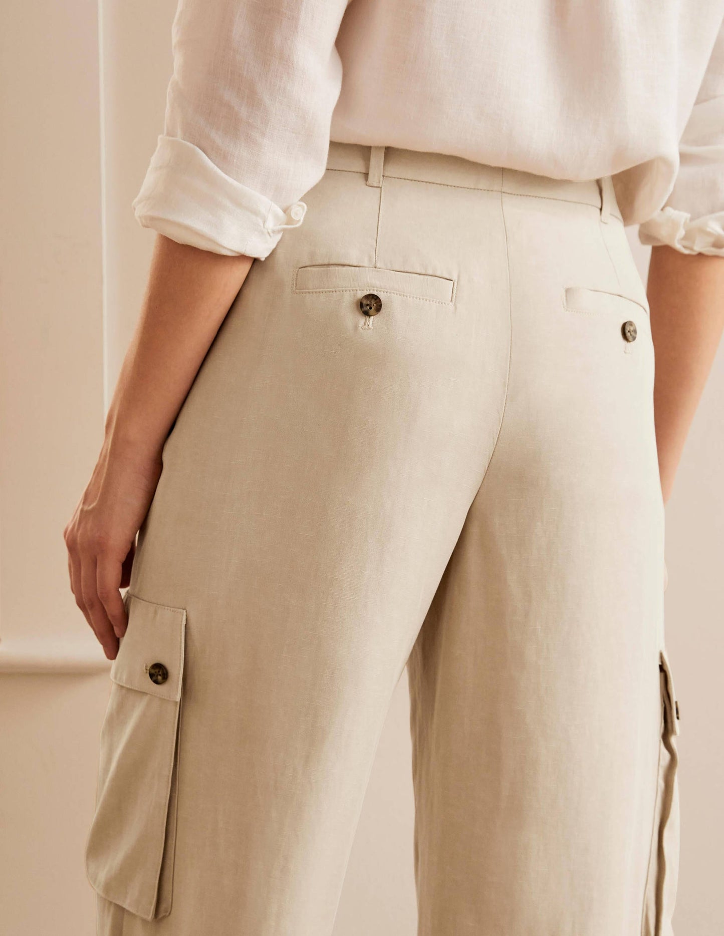 Ailesbury Cargo Pants-Sand