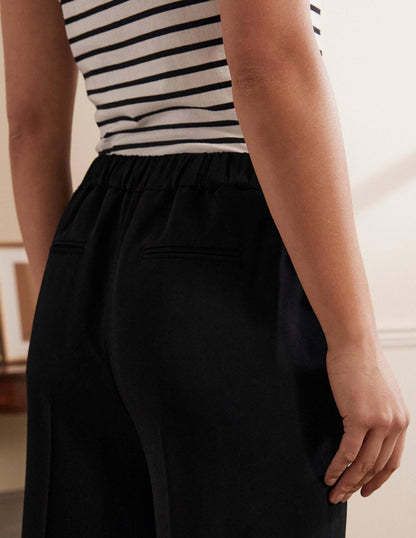 Albemarle Wide Leg Pants-Black