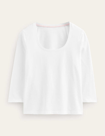 3/4 Sleeve Scoop Neck Top-White
