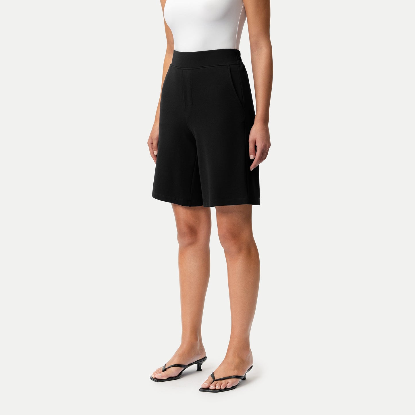 Light Ponte Shorts