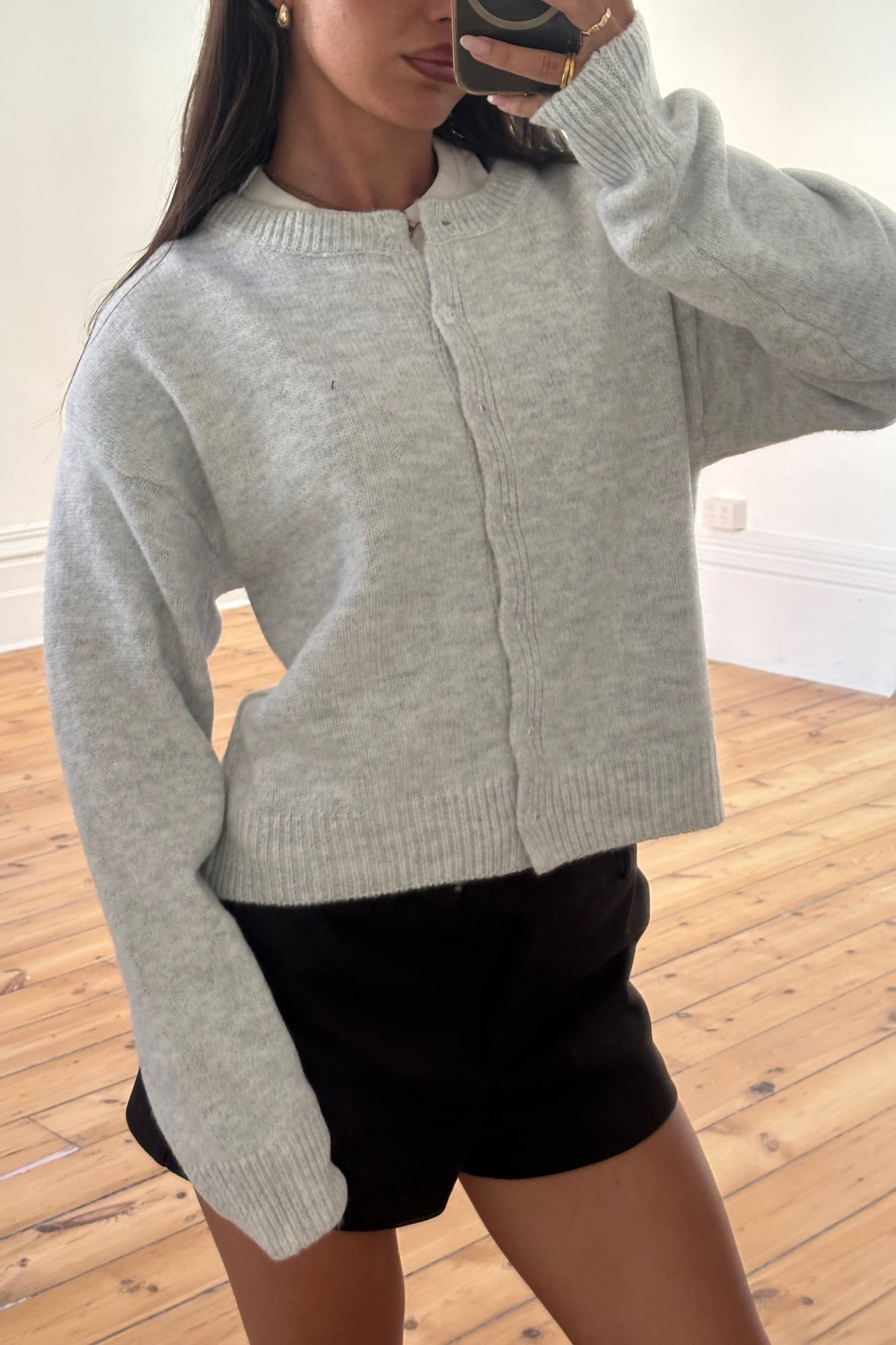 Catia Cardi Grey