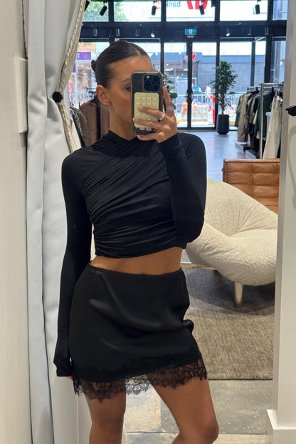 Dion Lace Skirt Black