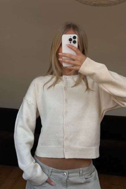 Catia Cardi Cream