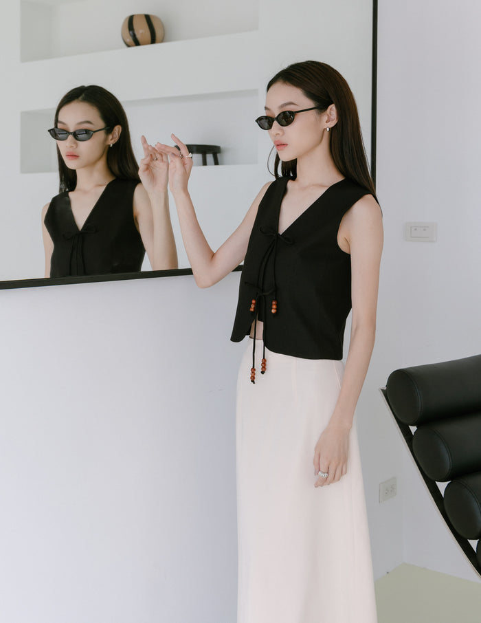 Abby Tie-Front Linen Vest in Black