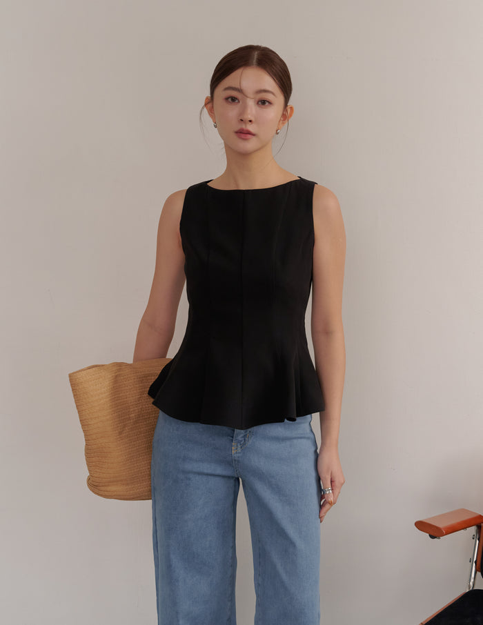 Addison Panel Peplum Top in Black