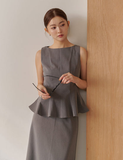 Addison Panel Peplum Top in Grey