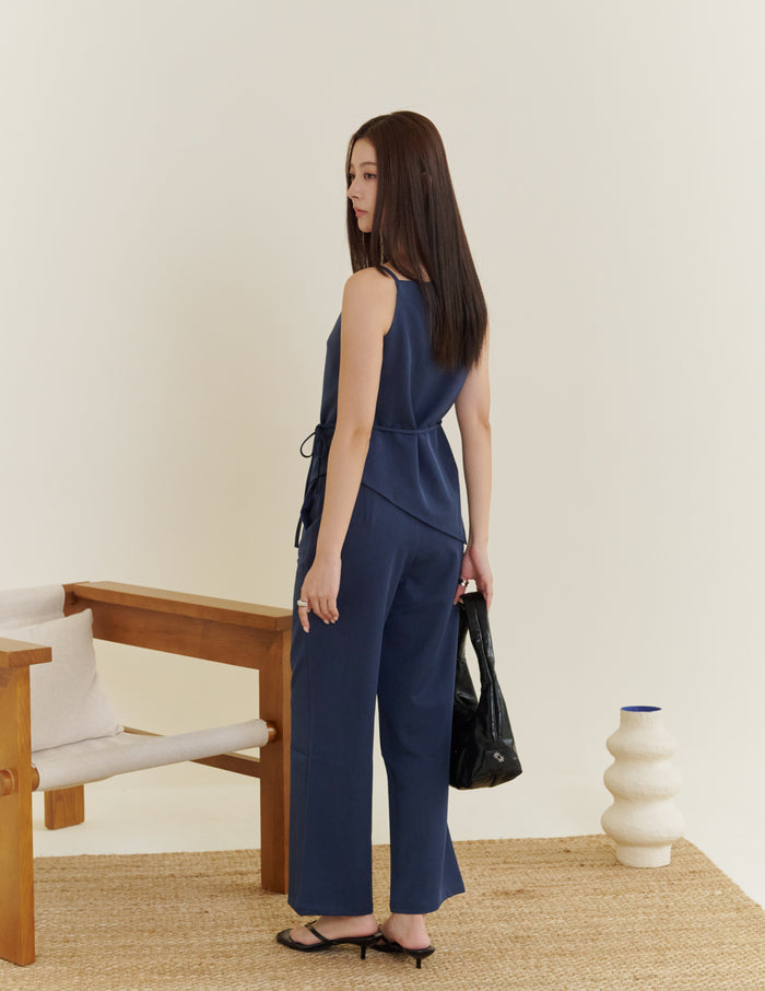 Alexandra Tailored Pants in Navy