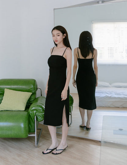 Carol Padded Midi Dress in Black