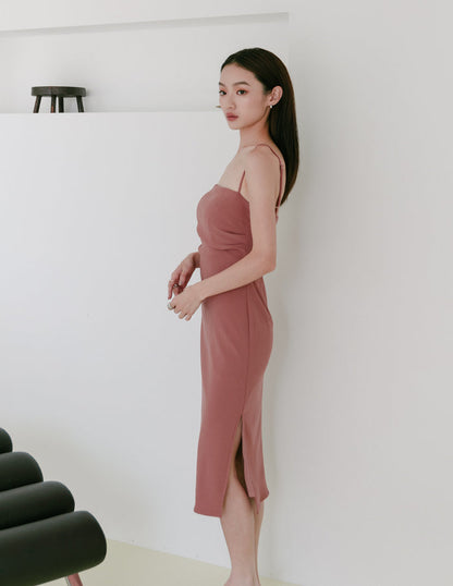 Carol Padded Midi Dress in Mauve