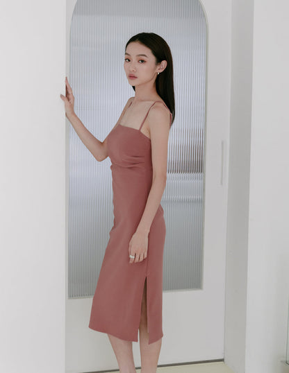 Carol Padded Midi Dress in Mauve