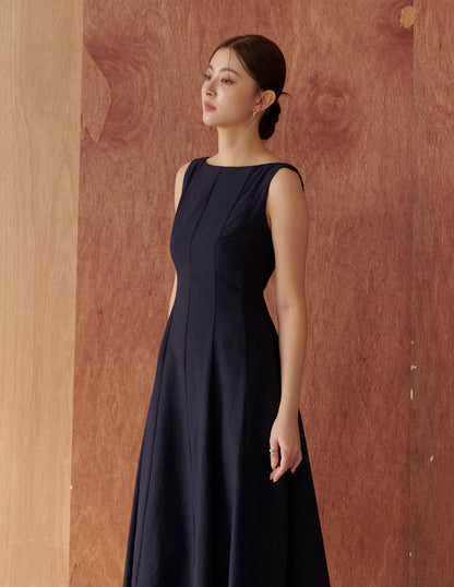 Carrie Panel Midi Dress in Navy