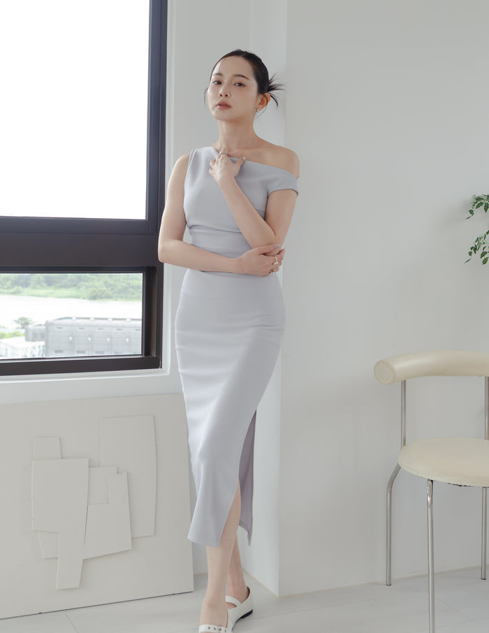 Carys Off Shoulder Midi Dress in Grey Blue