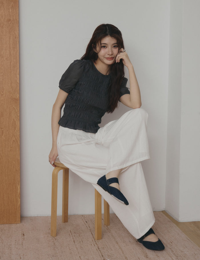 Cloe Shirred Puff Sleeve Top in Midnight