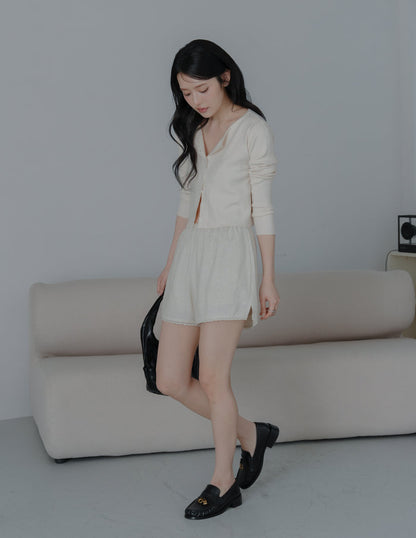 Ellis Lace Trim Linen Shorts in Sand