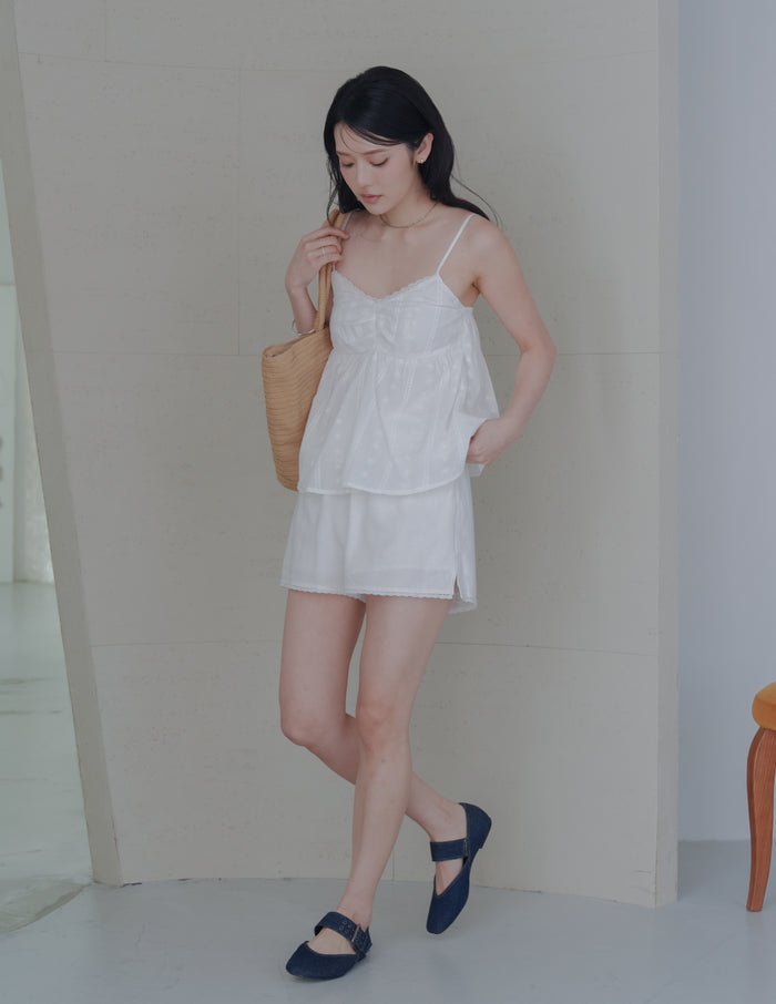 Ellis Lace Trim Linen Shorts in White