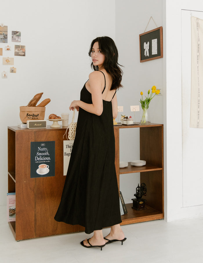 Eugenia Two Tone Maxi Dress in Black