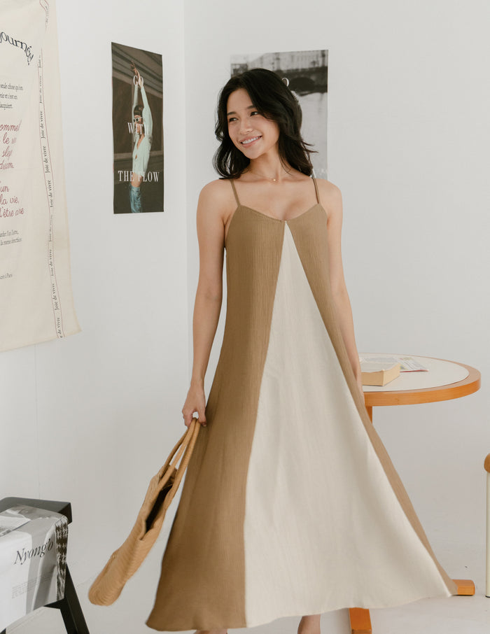 Eugenia Two Tone Maxi Dress in Khaki