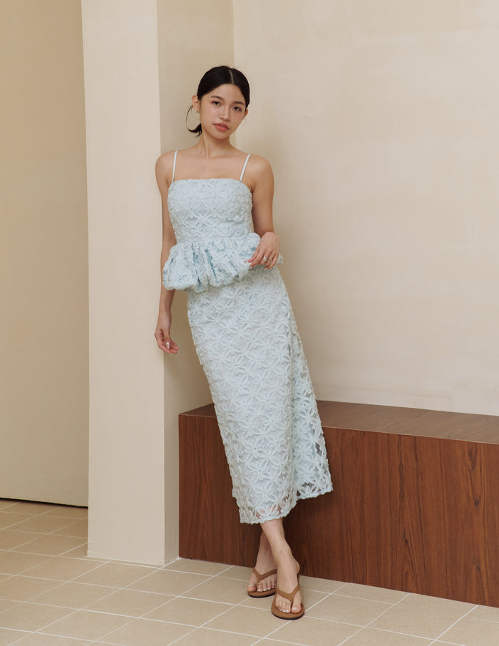 Everly Petal Midi Skirt in Blue