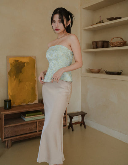 Hana Jacquard Peplum Top in Mint