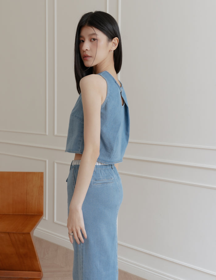 Iris Boxy Crop Denim Top in Light Wash