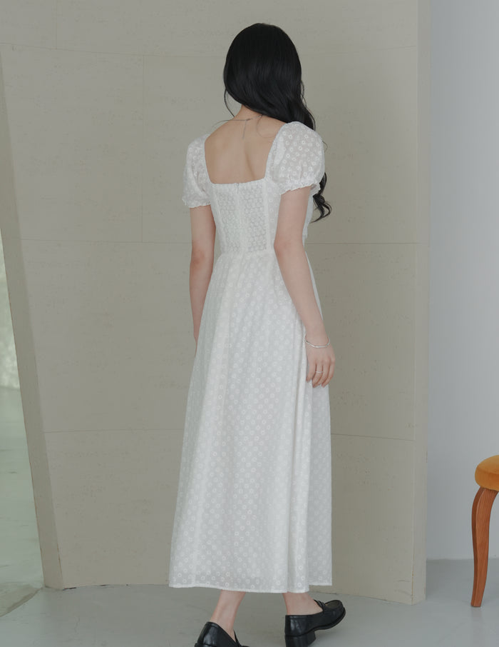 Jasmine Padded Maxi Dress in Daisy Eyelet