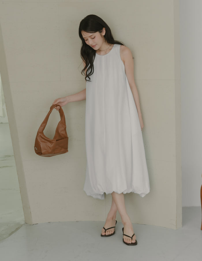 Jocelyn Bubble Midi Dress in White