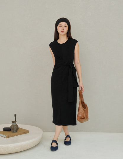 Kathy Tie Waist Midi Dress in Black